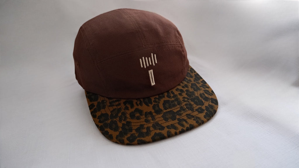 ISSIE Leopard Flat Cap