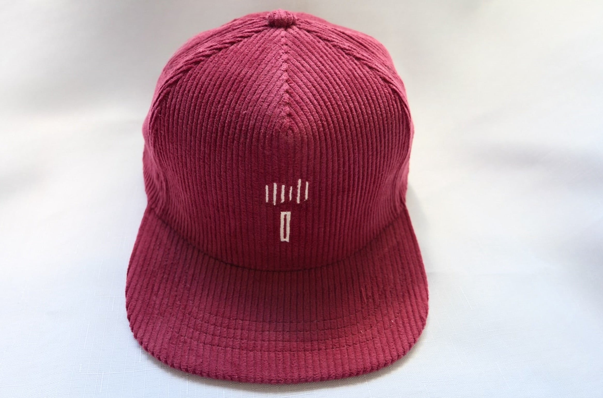 ISSIE Corduroy Cap x Men