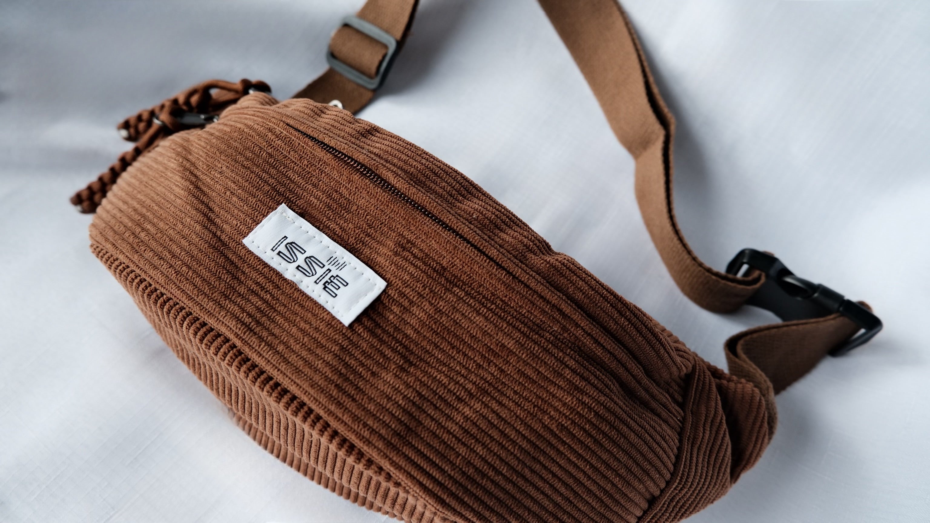 ISSIE Corduroy Waist Bag