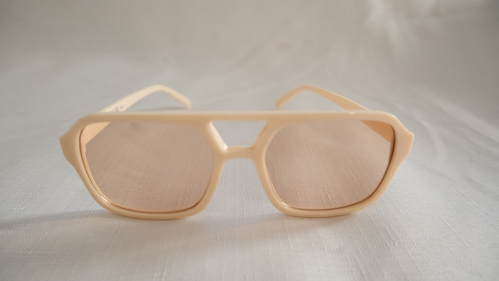 ISSIE Glasses – Effortless