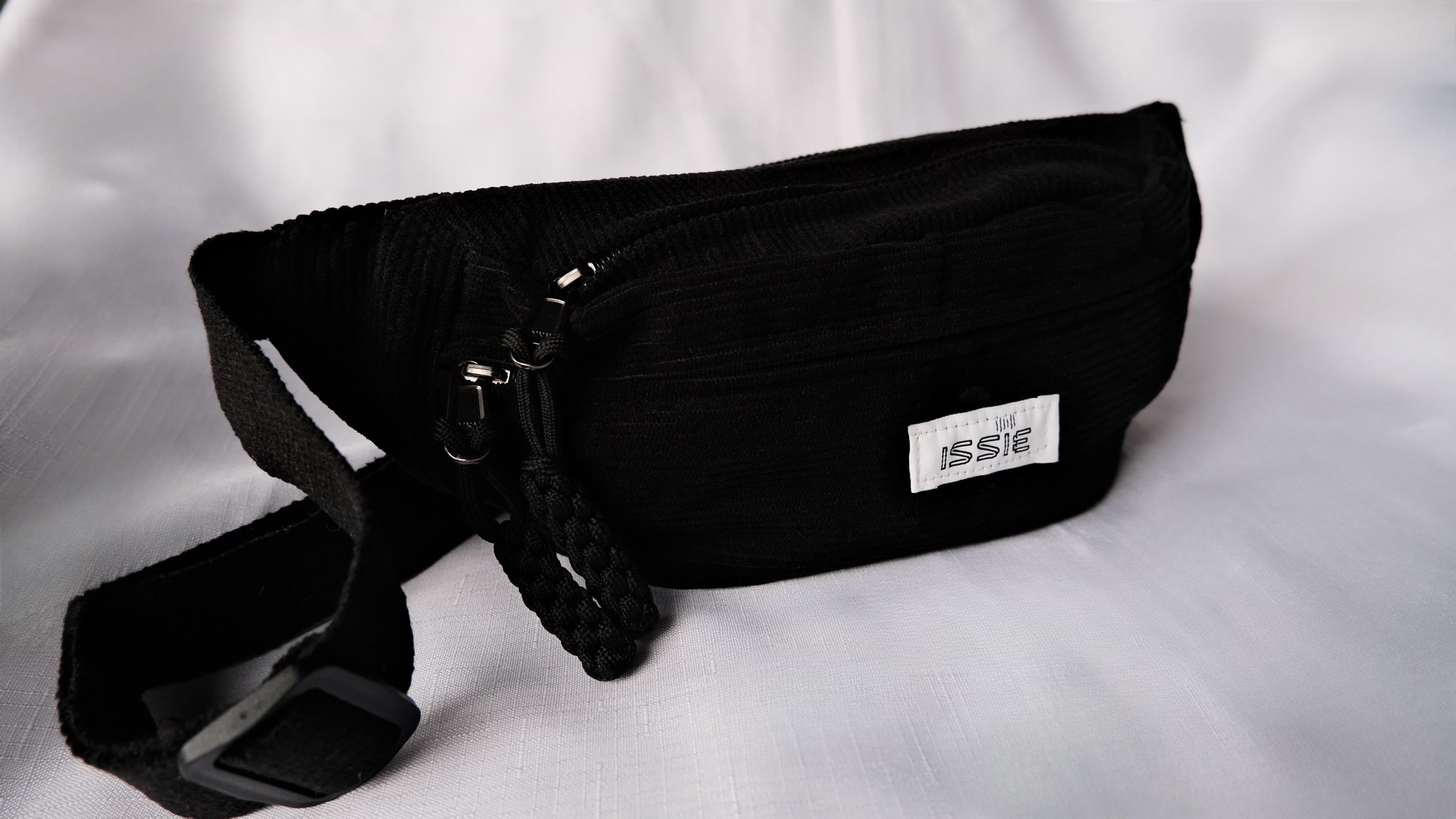 ISSIE Corduroy Waist Bag