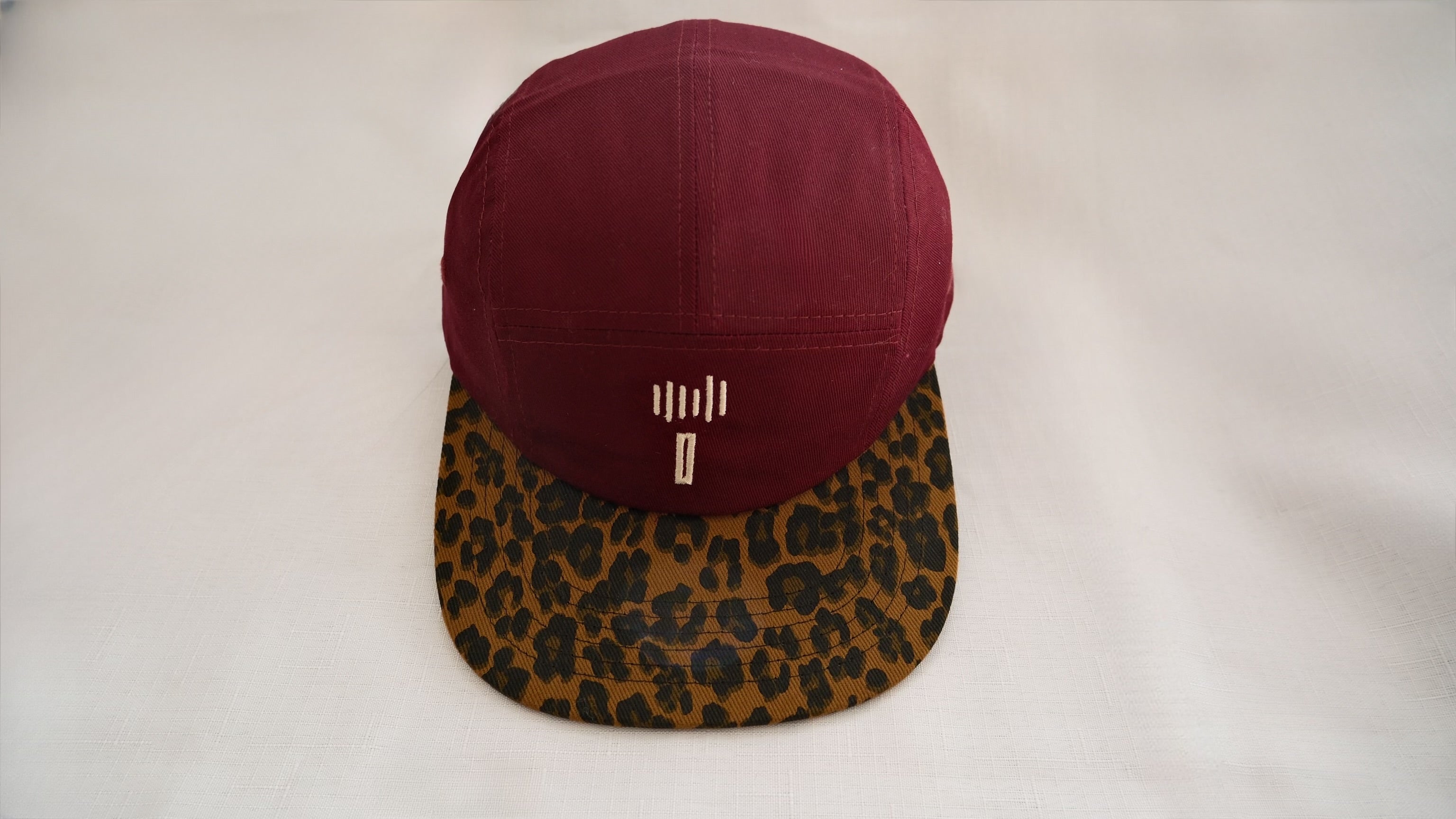 ISSIE Leopard Flat Cap