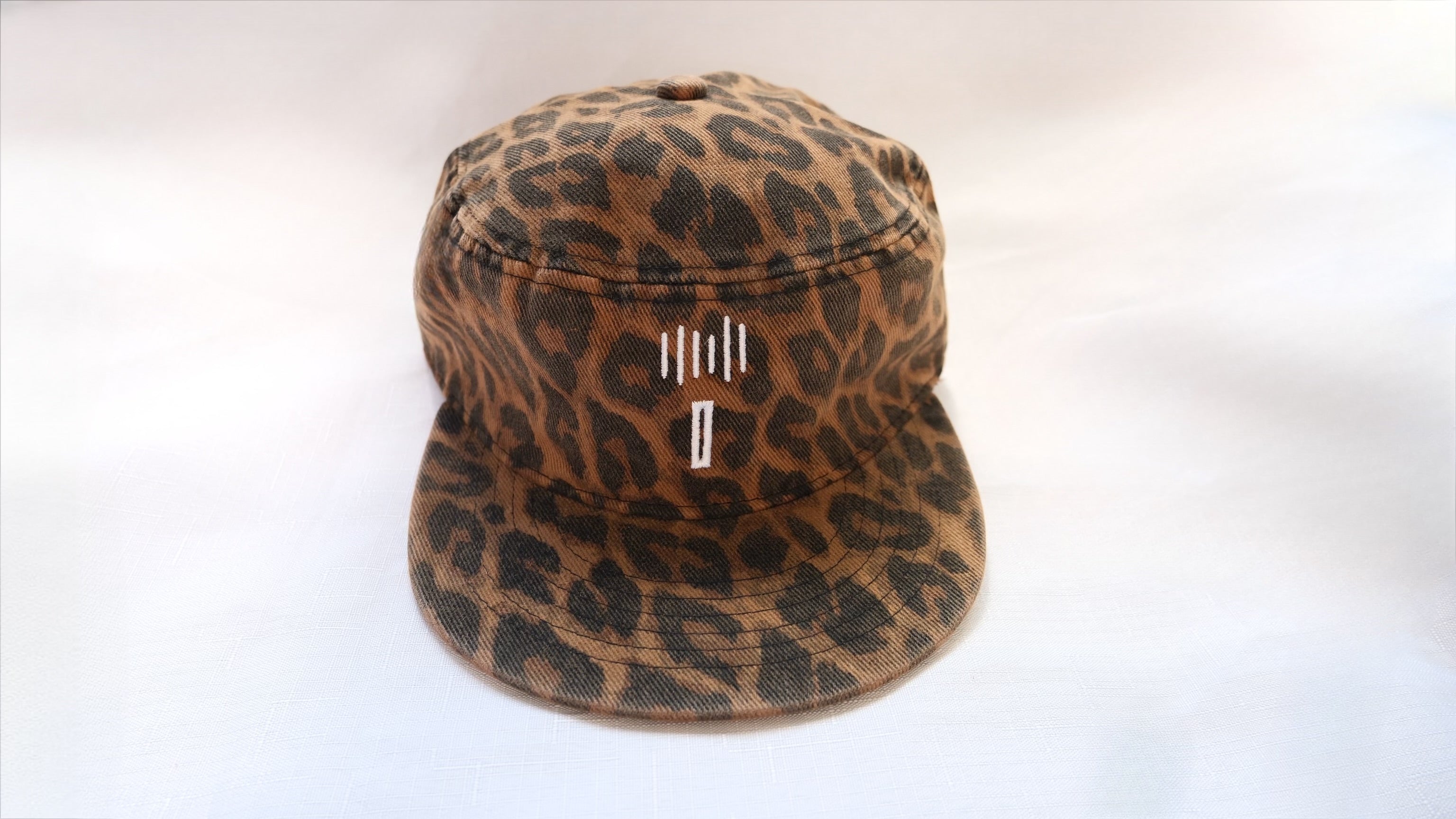 ISSIE Printed Cap flat