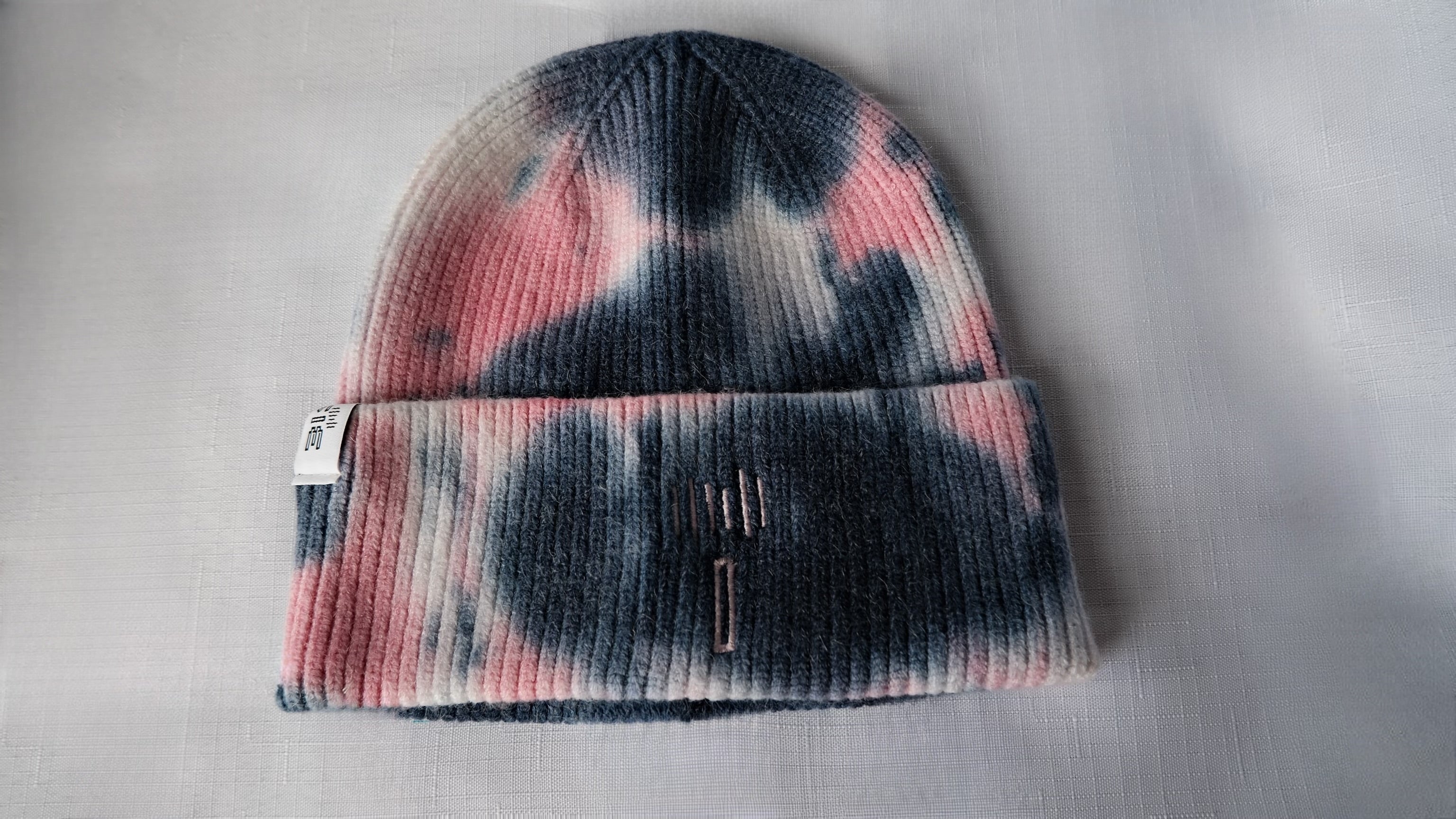 ISSIE Tie-Dye Beanie
