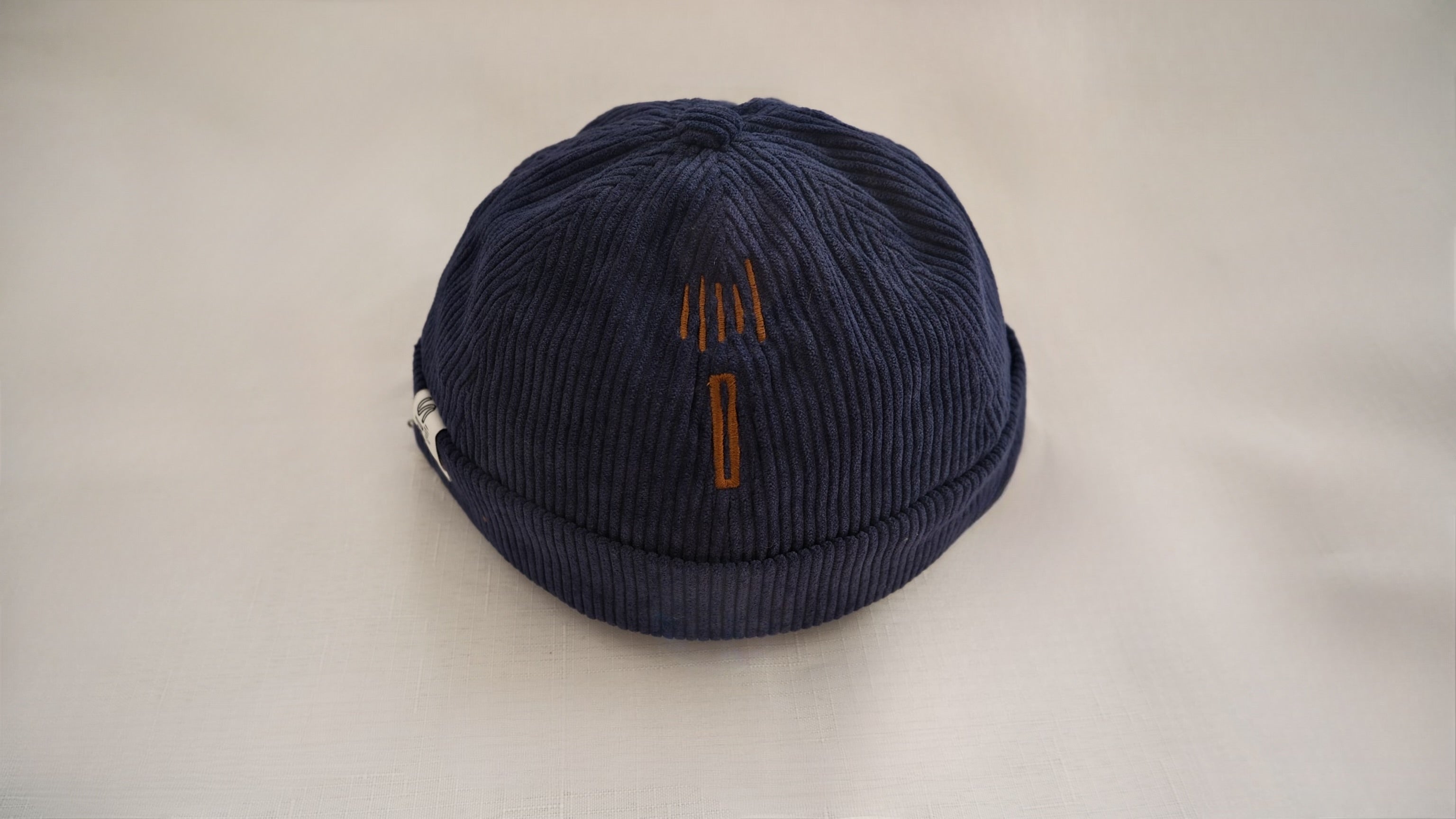 ISSIE Corduroy Beanie cap