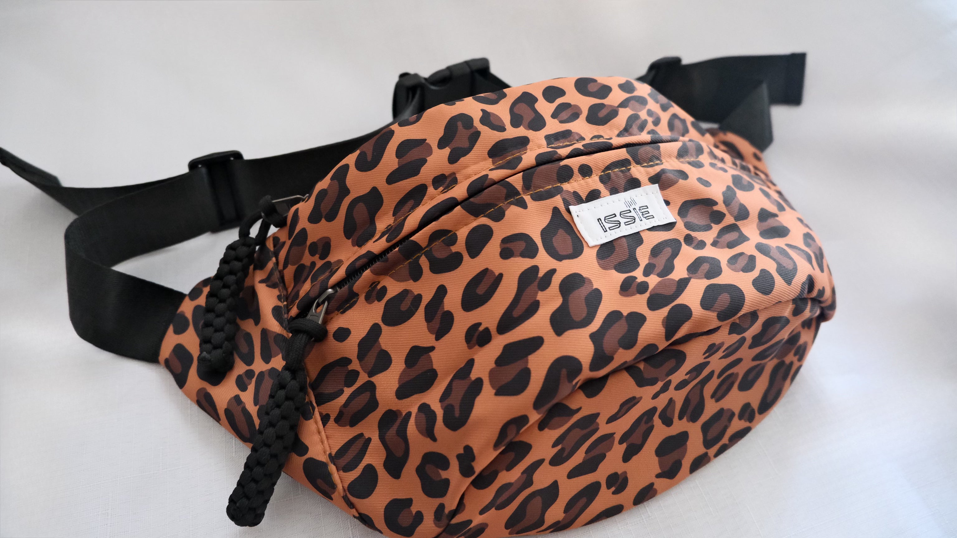 ISSIE Leopard Waist Bag