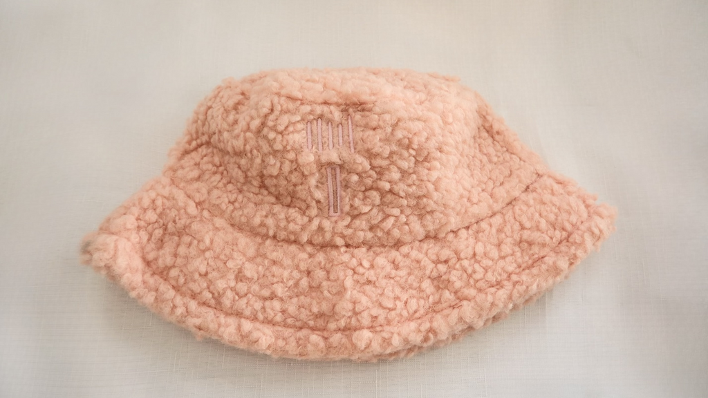 ISSIE Winter Bucket Hat